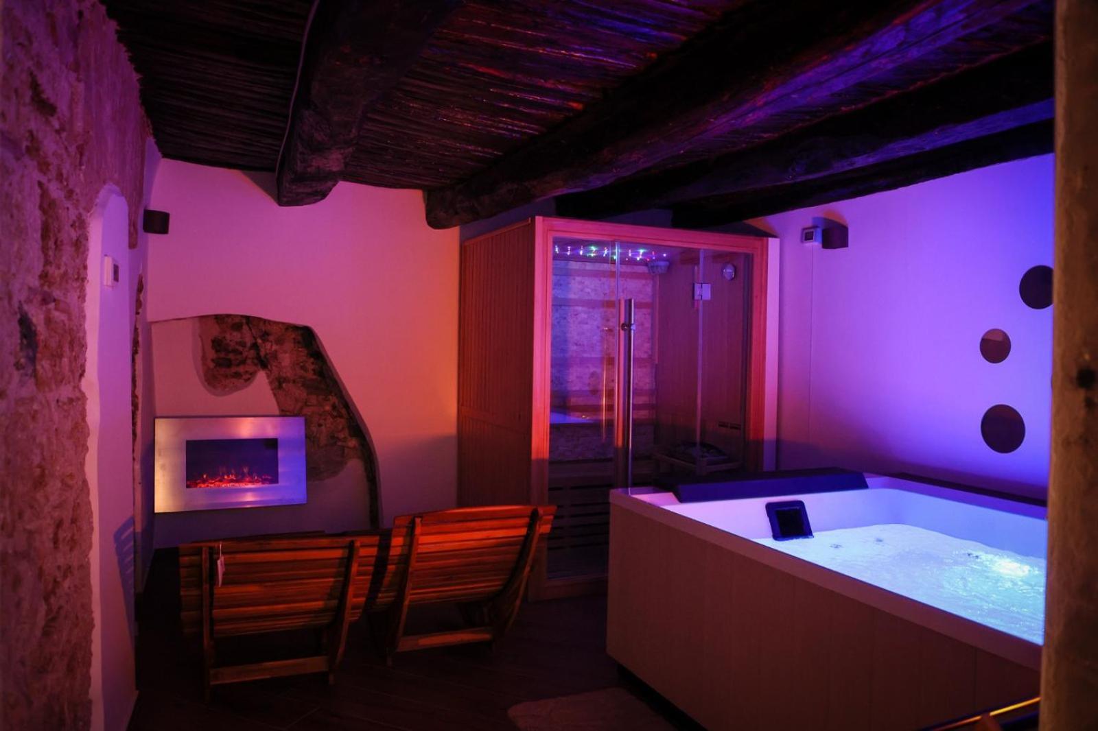 Apartament Petramare Charming House Salerno Zewnętrze zdjęcie